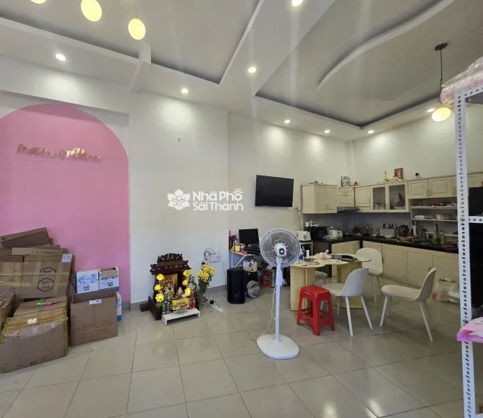 Hình ảnh Bán nhà mặt tiền đường 339, Phước Long B, TP. HCM