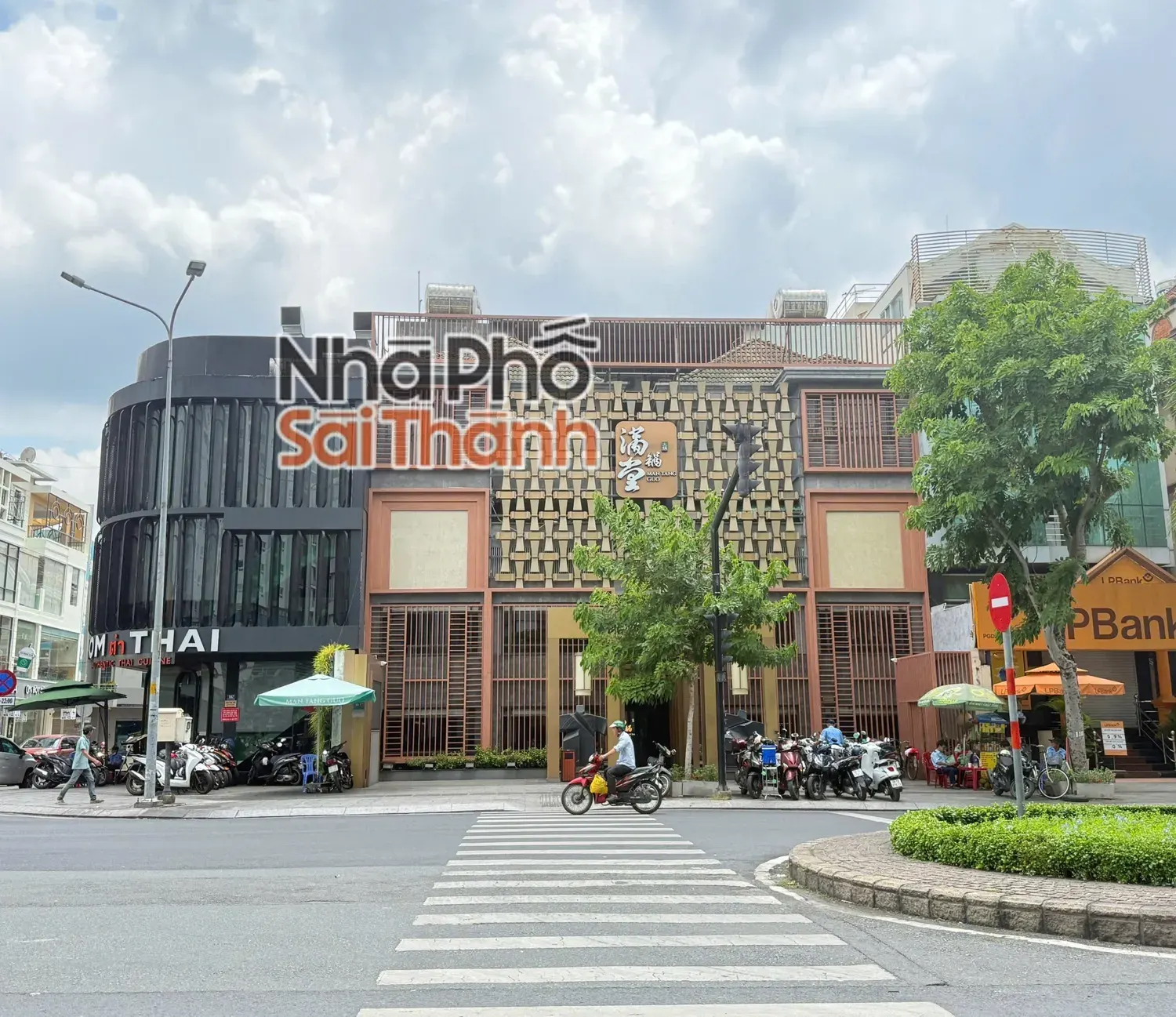 Hình ảnh Bán nhà 169 171 Phan Xích Long,Phường Cầu Kiệu