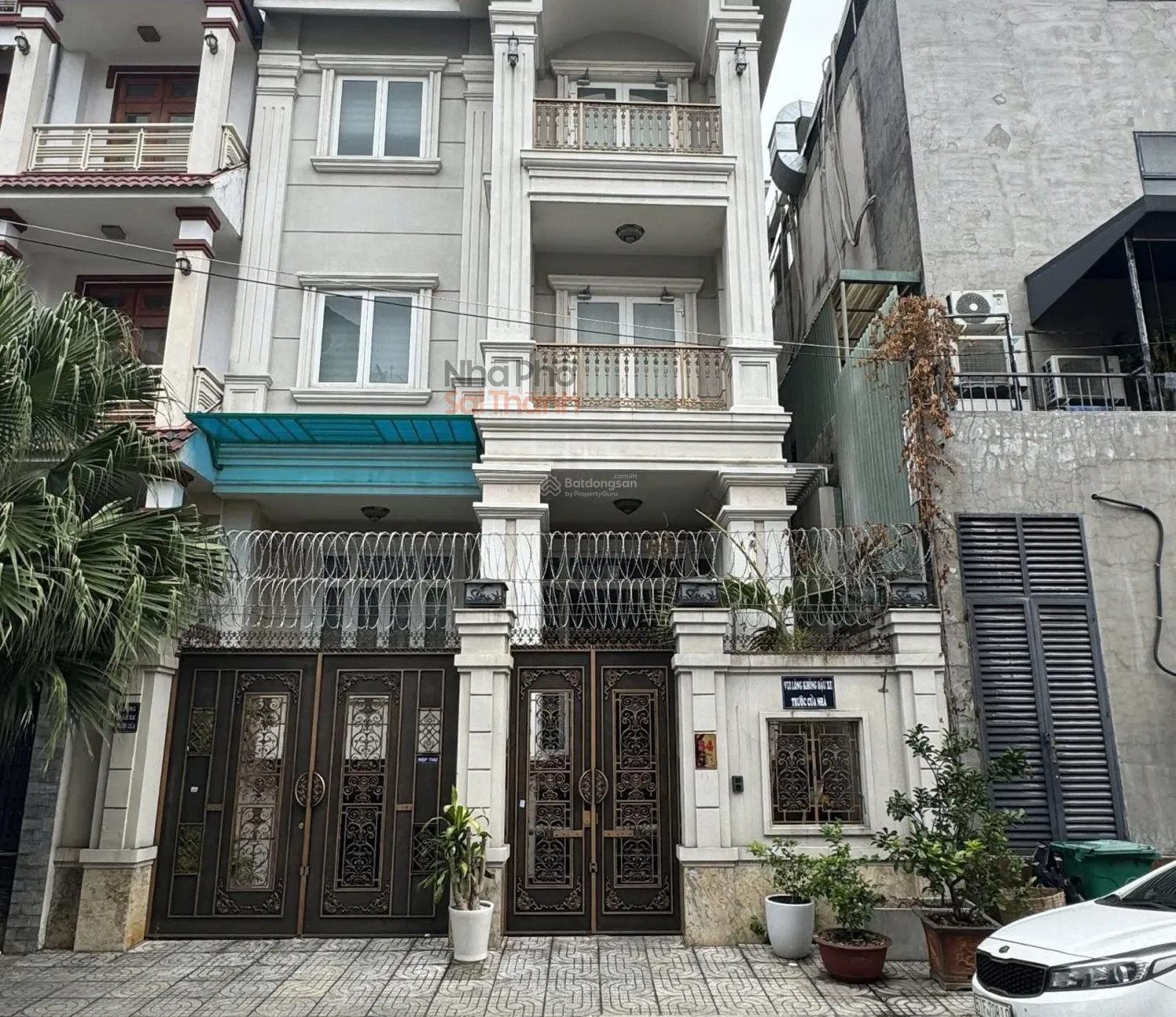 Hình ảnh Bán Nhà Mặt Tiền 34 Hoa Đào - P. 2 - Q. Phú Nhuận
