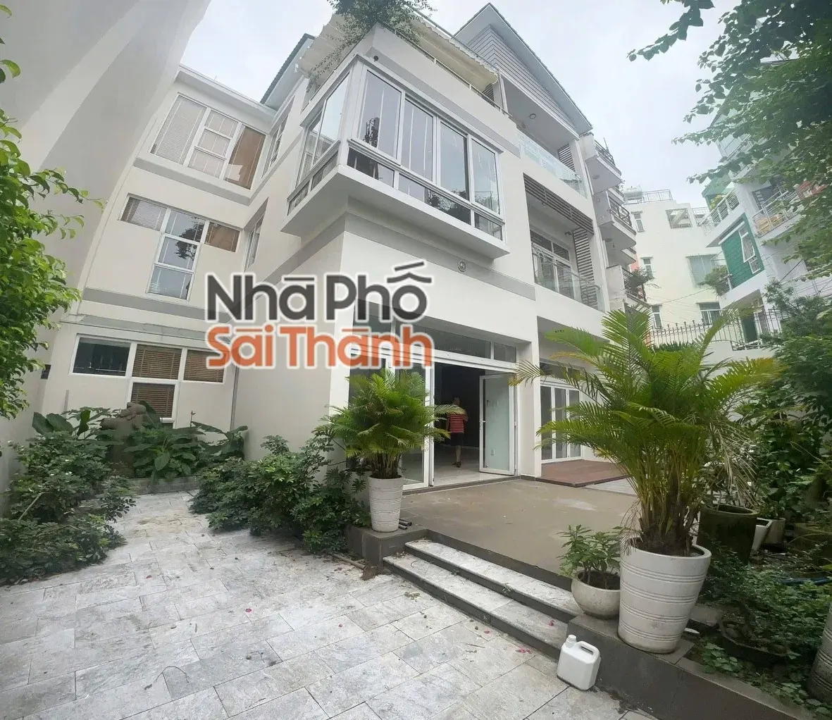 Hình ảnh Bán Nhà Hẻm Xe Hơi 221/13 Lê Văn Sỹ, P13, Q3