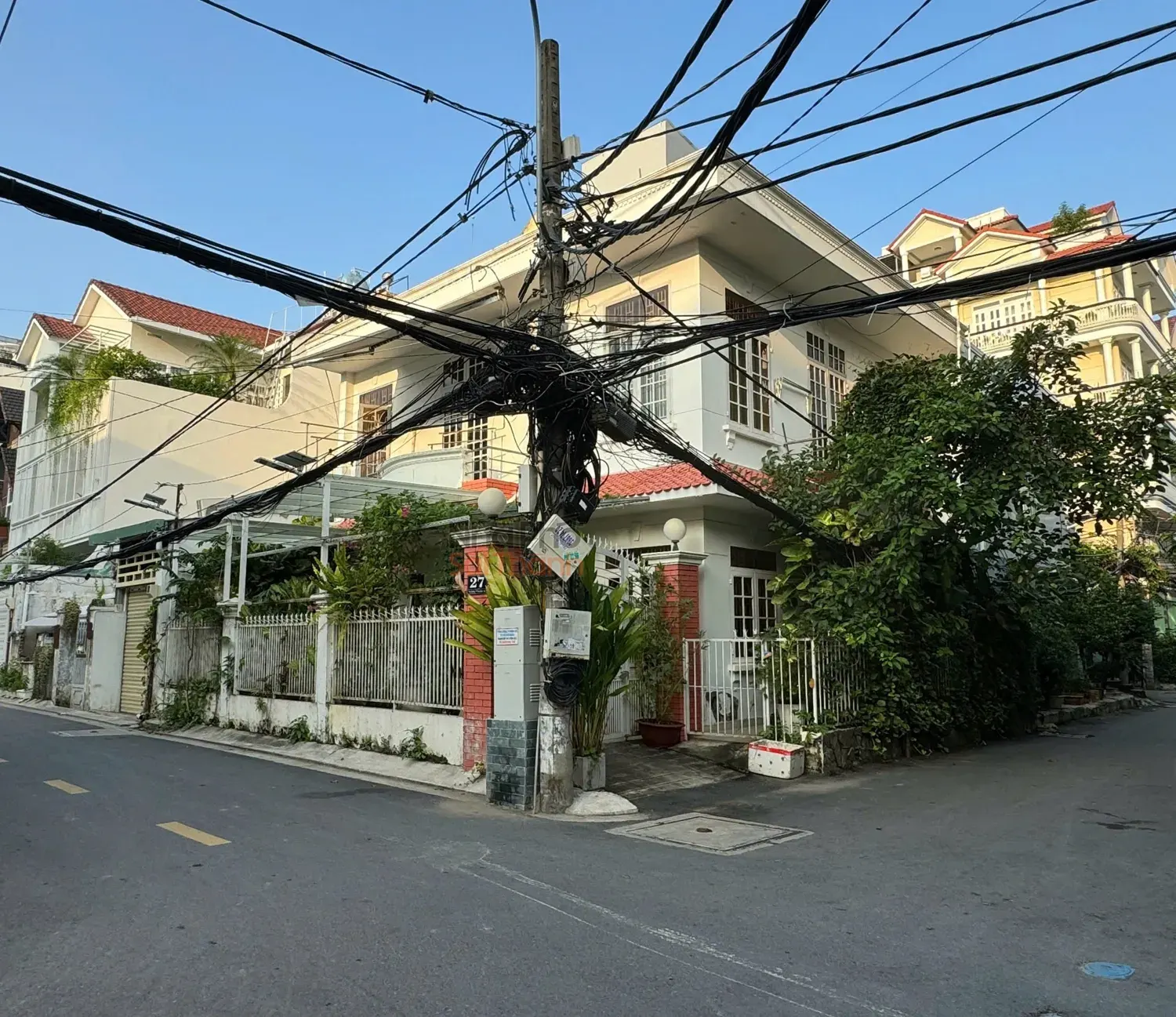 Hình ảnh Bán nhà 27 Trúc Đường Khu Báo Chí Phường Thảo Điền Quận 2