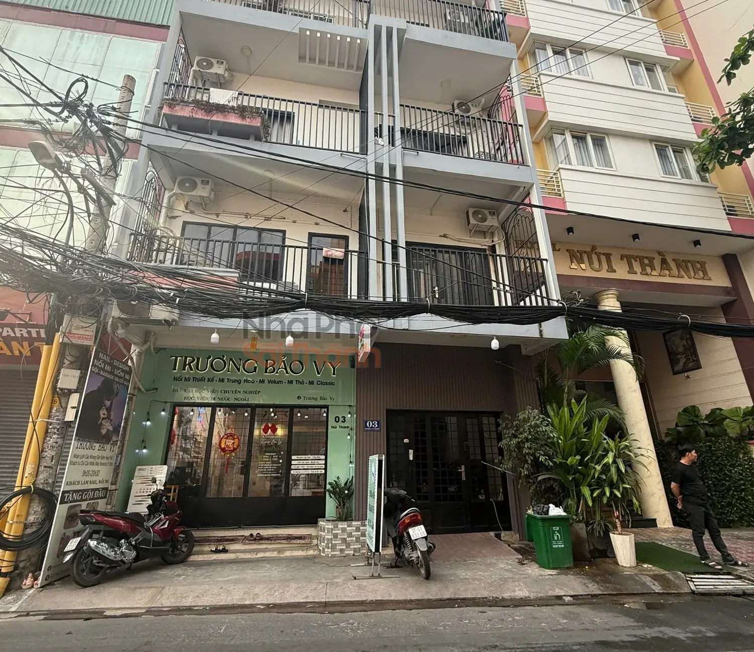 Hình ảnh Bán Tòa Nhà 5 tầng MTKD 3 Núi Thành, P13, Tân Bình