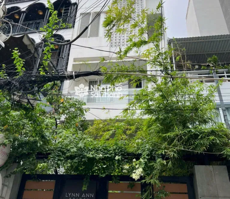Hình ảnh Bán Nhà Mặt Tiền 31 Nguyễn Văn Mai, Phường 8, Quận 3