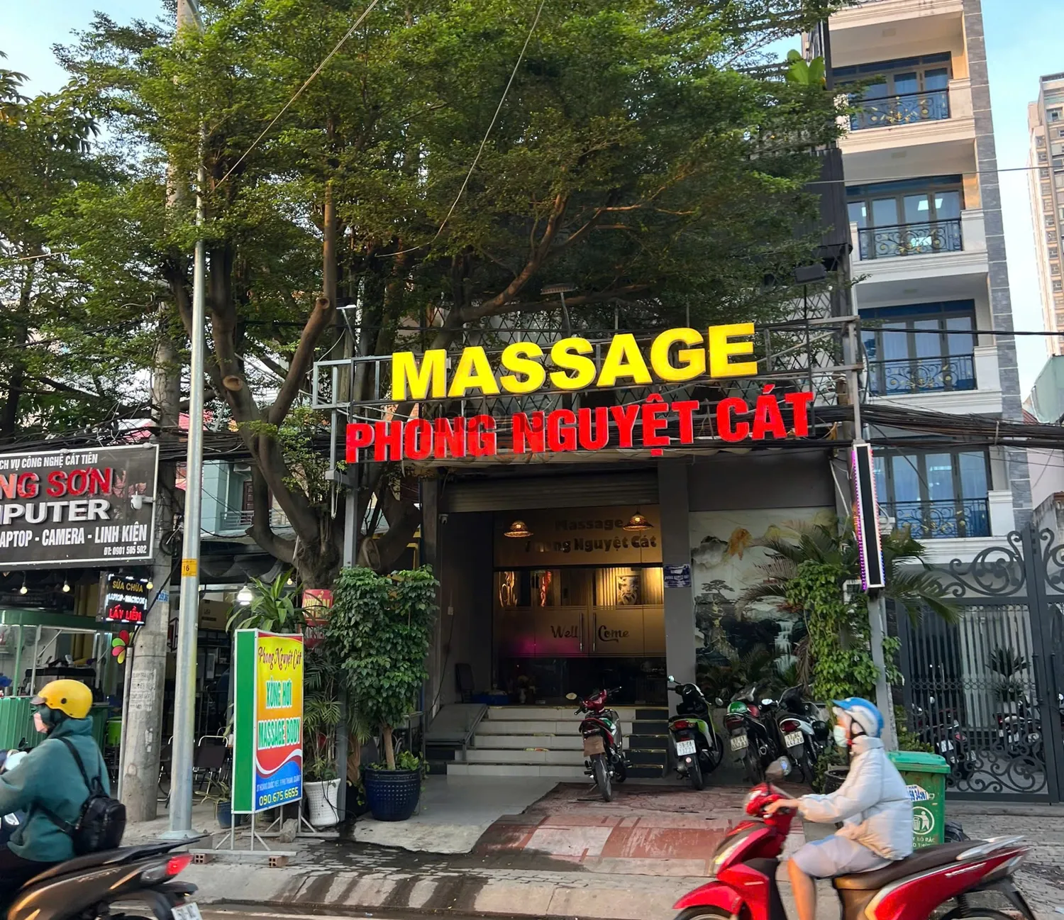 Hình ảnh Bán Nhà Mặt Tiền 37 Hoàng Quốc Việt, Phường Phú Thuận, Quận 7