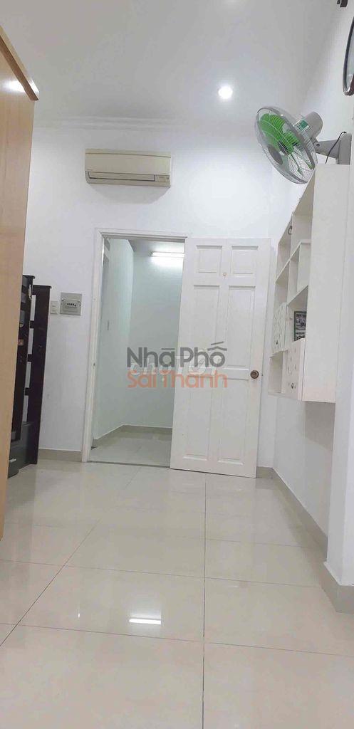 Hình ảnh Bán nhà Hẻm 238/12E Nguyễn Thị Minh Khai, Phường Võ Thị Sáu, Quận 3.