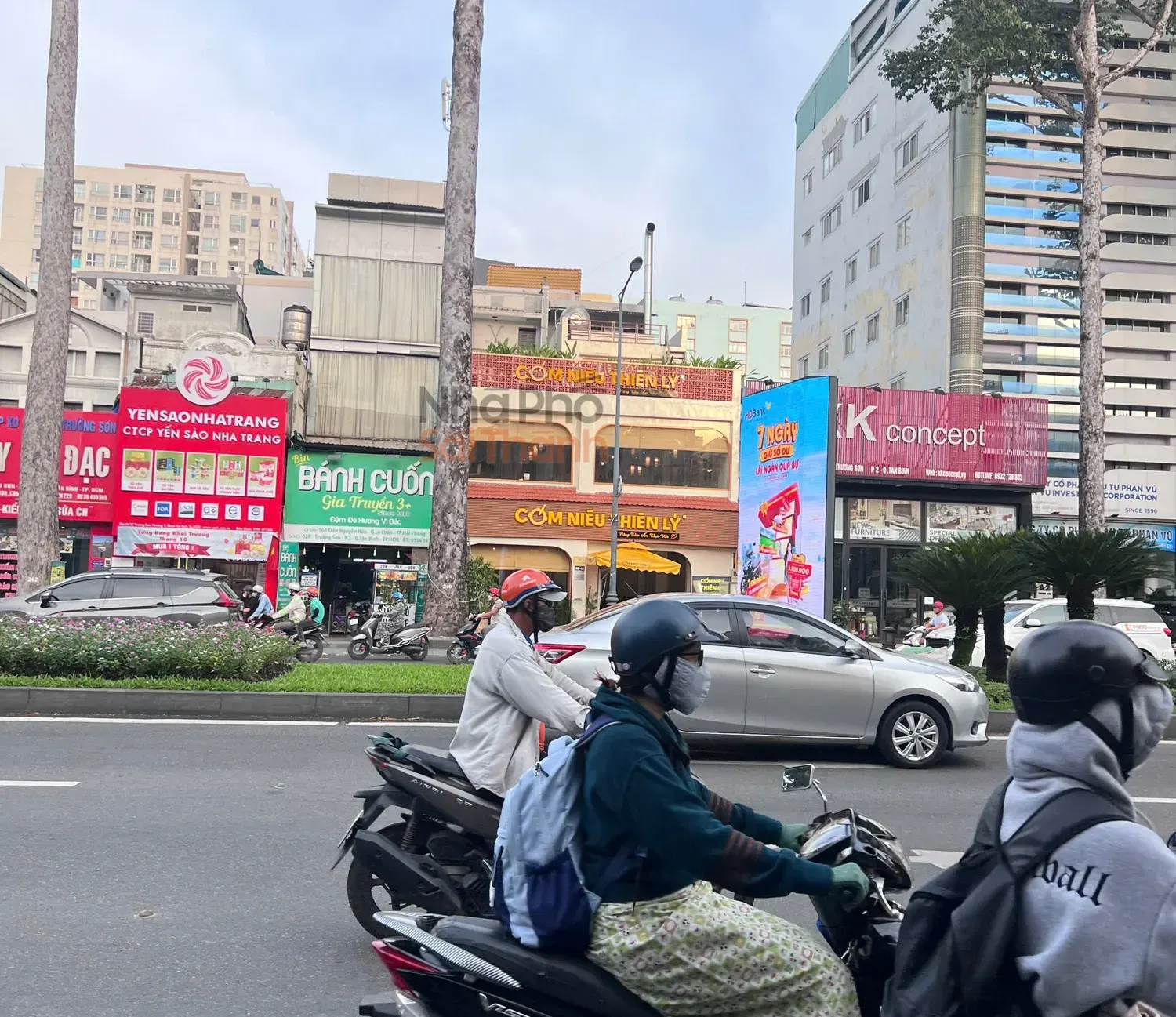 Hình ảnh Bán Nhà Mặt Tiền 46-48 Phan Đình Giót, Phường 2, Quận Tân Bình