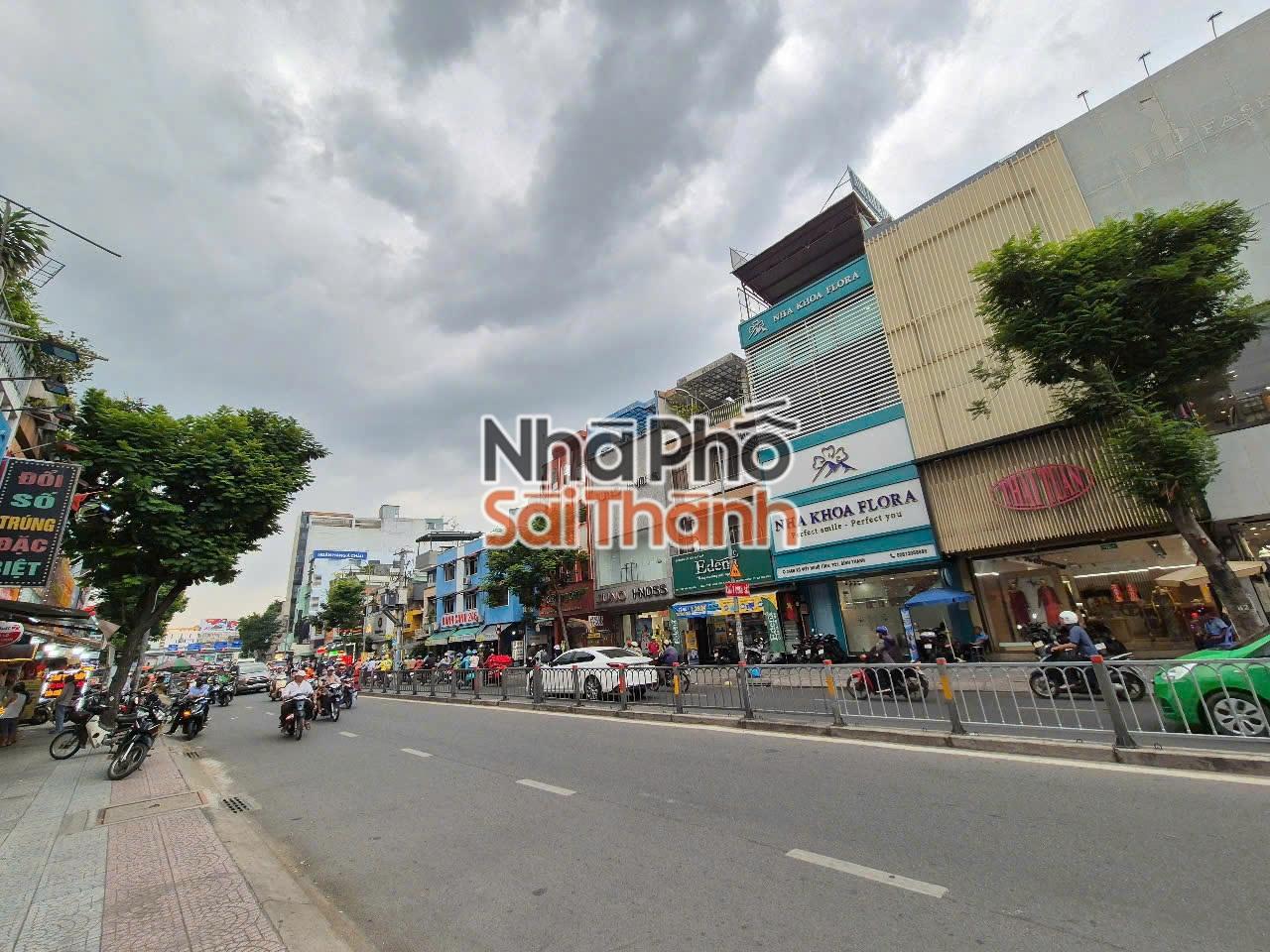 Hình ảnh Bán Nhà Hẻm Xe Hơi 240/1 Lê Thánh Tôn, Bến Thành