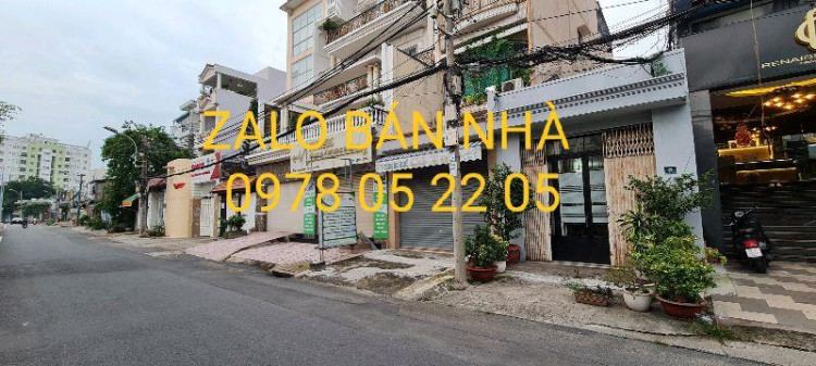 Hình ảnh Bán nhà mặt tiền 8 Nguyễn Biểu, phường Chợ Quán