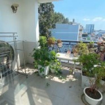 Hình ảnh Bán nhà 136 Nhật Tảo Phường Diên Hồng Tp Hồ Chí Minh