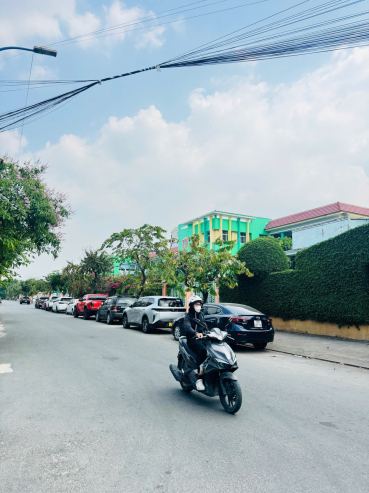 Hình ảnh Bán Nhà Mặt Tiền 55 đường 17B, Bình Hưng Hòa, Bình Tân