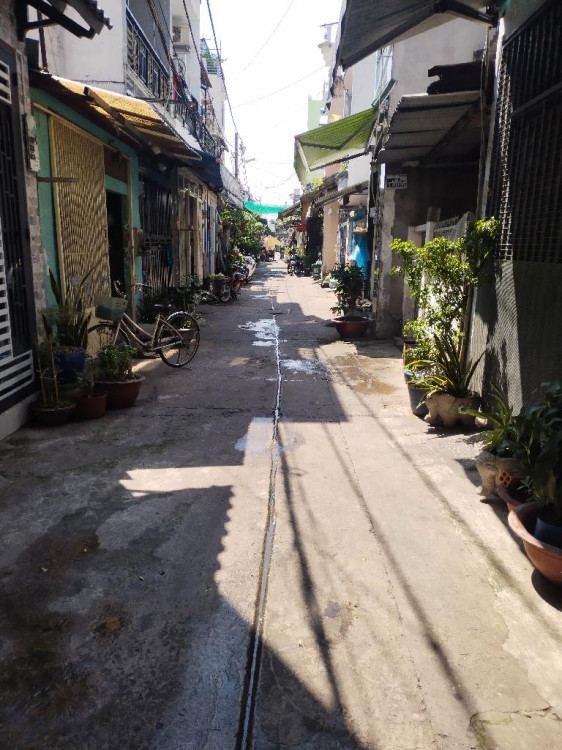 Hình ảnh Bán nhà mặt tiền 542 Trương Phước Phan, Bình Trị Đông