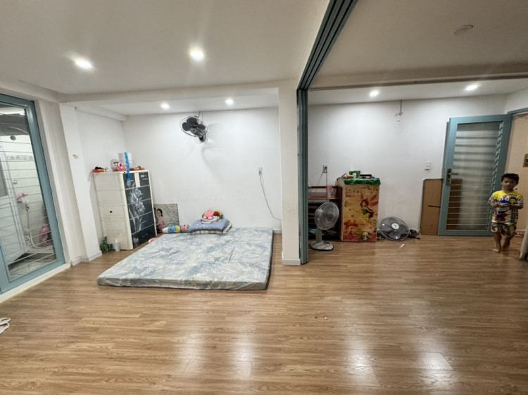 Hình ảnh Bán nhà hẻm 213/73 Khuông Việt, Phường Tân Phú