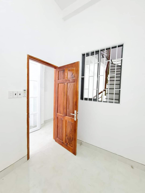 Hình ảnh Bán nhà hẻm 628/59 Hậu Giang, phường Bình Tiên