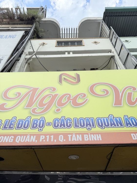 Hình ảnh Bán nhà mặt tiền 953 Lạc Long Quân, Phường Bảy Hiền