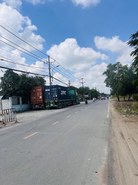 Hình ảnh Bán nhà mặt tiền 31 Tỉnh lộ 15, xã Phú Hòa Đông