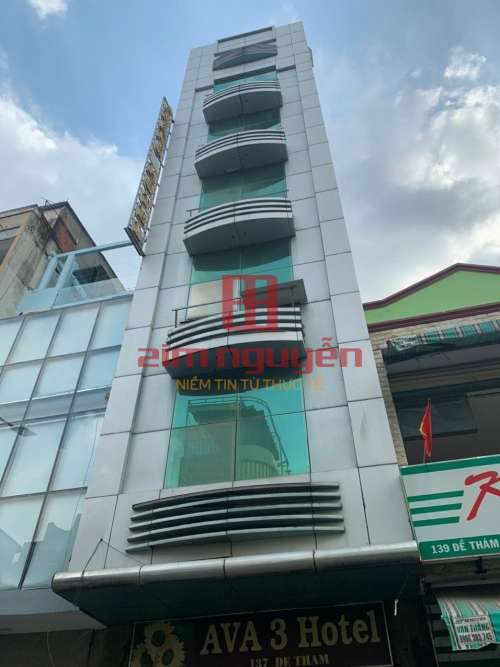 Hình ảnh Bán nhà 137 Đề Thám, phườn Cô Giang, Quận 1
