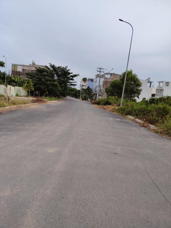 Hình ảnh Bán nhà mặt tiền 512 Nguyễn Văn Tạo, Hiệp Phước
