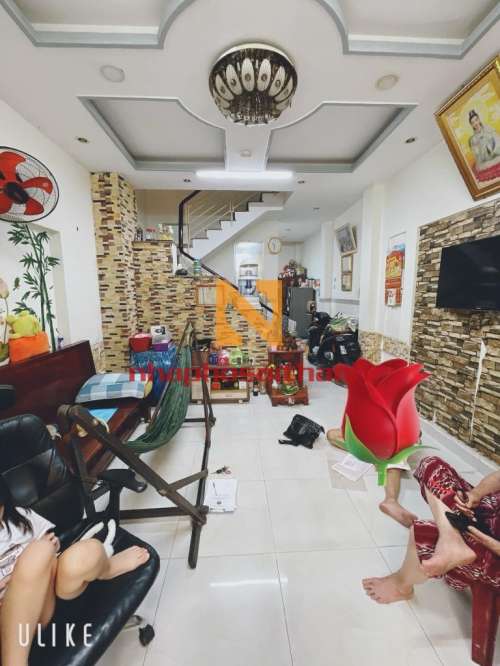 Hình ảnh Bán nhà 13 đường số 42 Phường 4 Quận 4,