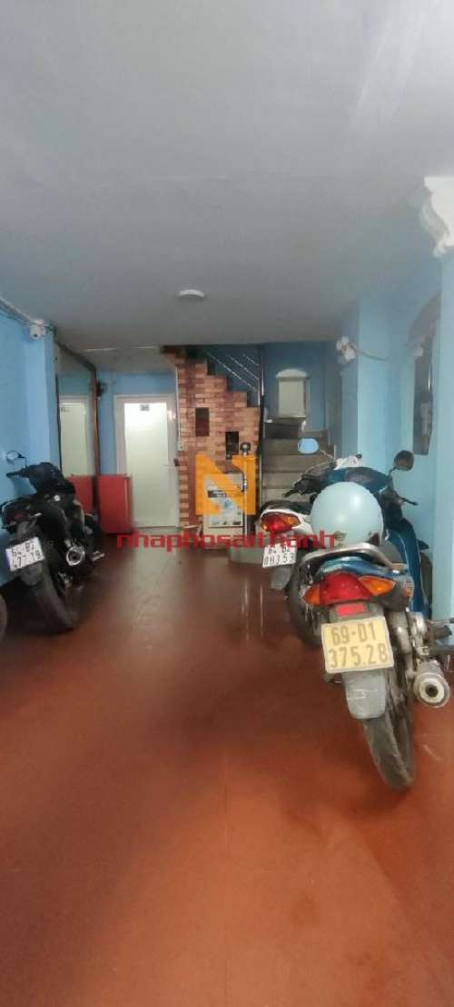 Hình ảnh Bán nhà 14/15 Đỗ Quang Đẩu phường Phạm Ngũ Lão Quận 1