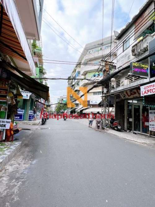 Hình ảnh Bán nhà 179 Đoàn Văn Bơ phường 12 quận 4