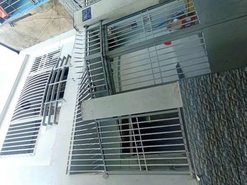 Hình ảnh Bán nhà 180/3A Hồng Lạc Phường 10 Quận Tân Bình