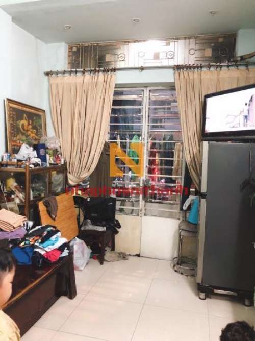 Hình ảnh Bán nhà 201 Hoàng Diệu phường 8 quận 4