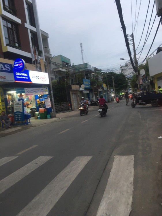 Hình ảnh Bán nhà Mặt tiền 62c Nguyên Hồng, Phường Bình Lợi Trung