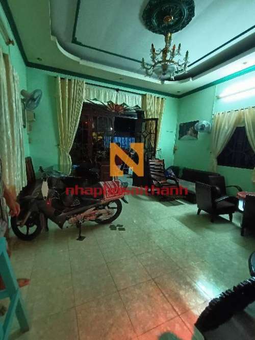 Hình ảnh Bán nhà 20/3 DS 836 phường Phú Hữu. Quận 9 (TP Thủ Đức).