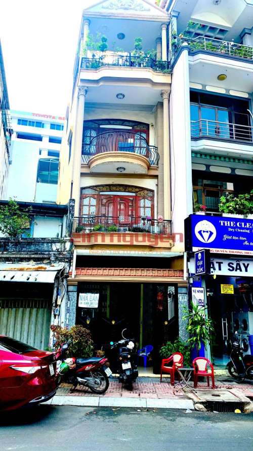 Hình ảnh Bán nhà 23 Đề Thám , Phường Cô Giang , Quận 1