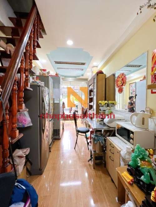 Hình ảnh Bán nhà 237/42/42 Hoàng Diệu phường 8 quận 4