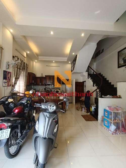 Hình ảnh Bán nhà 23/25 Đường số 1 Bình Thuận Quận 7