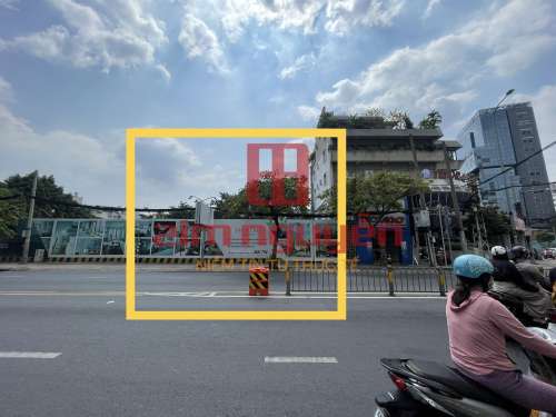 Hình ảnh Bán nhà 241 Cách Mạng Tháng 8, Phường 4, Quận 3