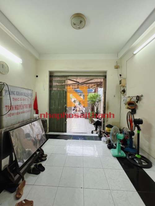 Hình ảnh Bán nhà 242/1 Tôn Thất Thuyết phường 3 quận 4