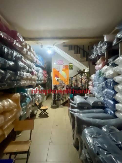 Hình ảnh Bán nhà 252 Hồng Lạc Phường 11 Quận Tân Bình