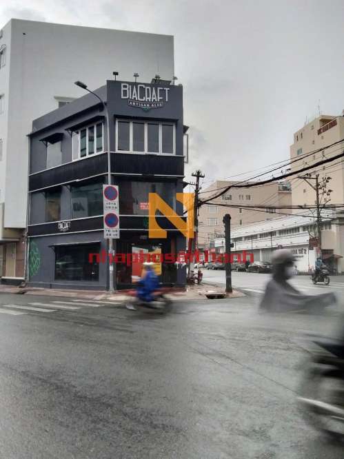 Hình ảnh Bán nhà 26 Hoàng Việt Phường 4 Quận Tân Bình.