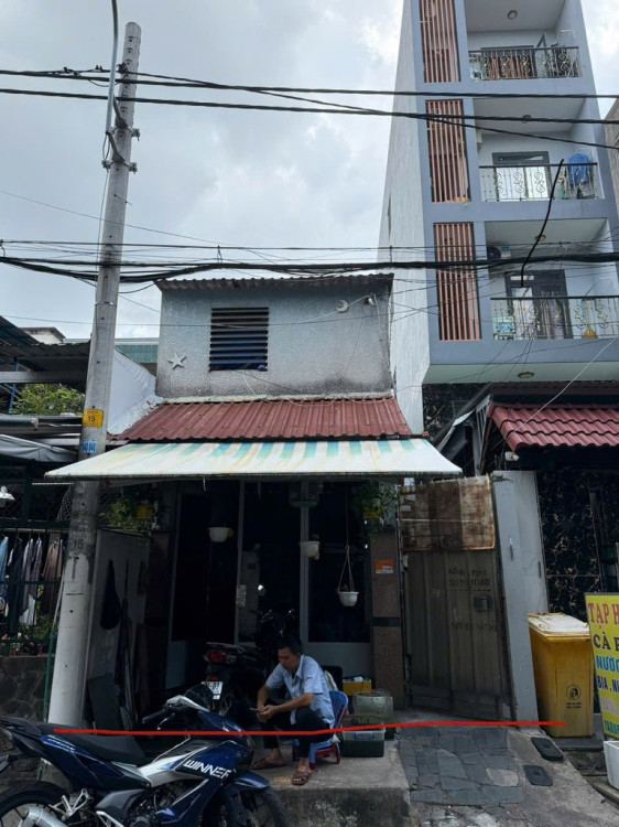 Hình ảnh Bán nhà mặt tiền 12 B, Phường Phú Thạnh