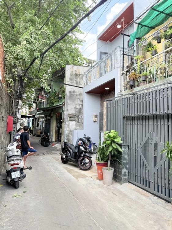 Hình ảnh Bán nhà hẻm 423/11 Âu Cơ, Phường Tân Phú