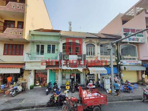 Hình ảnh Bán nhà mặt tiền 28 Nguyễn Thái Học, Phường Cầu Ông Lãnh Quận 1