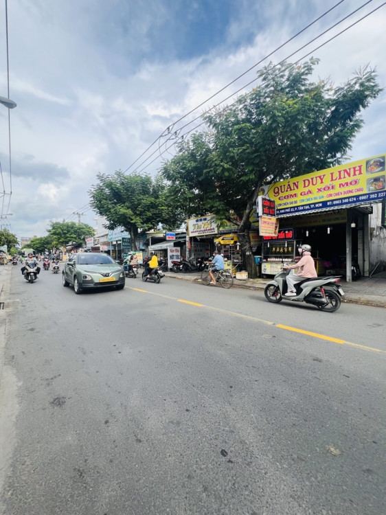 Hình ảnh Bán nhà Mặt tiền 1069 Tỉnh Lộ 10, Phường Bình Tân