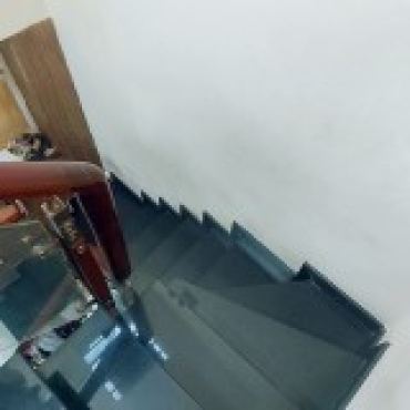 Hình ảnh Bán nhà 205 Nhật Tảo Phường Diên Hồng Tp Hồ Chí Minh