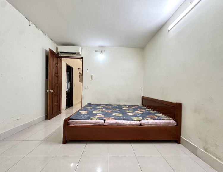 Hình ảnh Bán nhà hẻm 318/206 Phạm Văn Hai, Tân Sơn Nhất