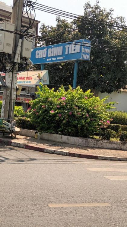 Hình ảnh Bán nhà hẻm 580/17 Phạm Văn Chí, phường Bình Tiên