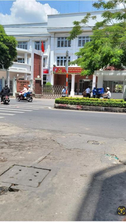 Hình ảnh Bán nhà Hẻm 273/48 Lạc Long Quân, Phường Bình Thới