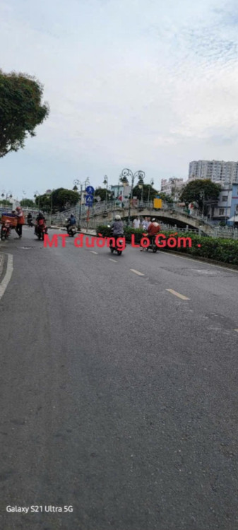 Hình ảnh Bán nhà mặt tiền 575 Lò Gốm, phường Bình Tây