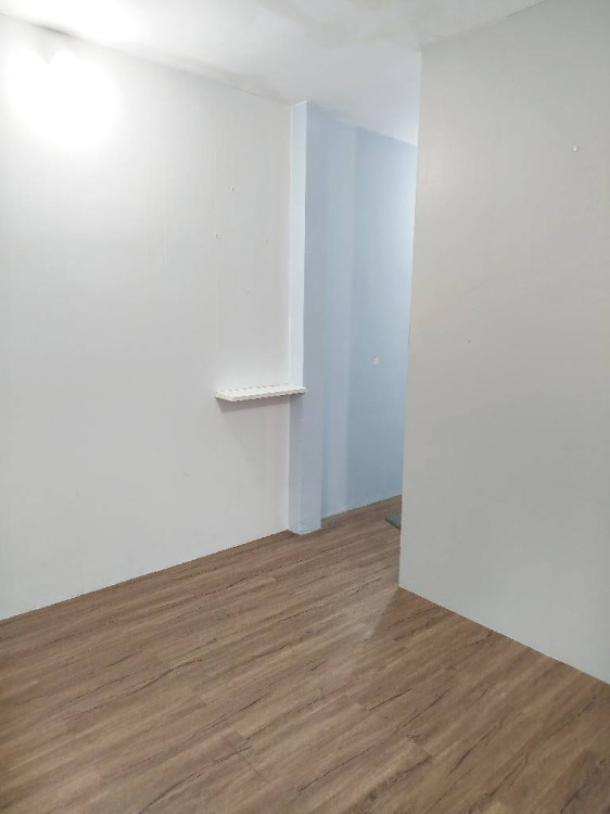 Hình ảnh Bán nhà mặt tiền 30 Văn Cao, Phường Phú Thọ Hòa