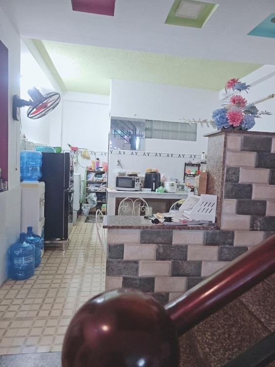 Hình ảnh Bán nhà hẻm 687/55 Lạc Long Quân, Phường Bảy Hiền