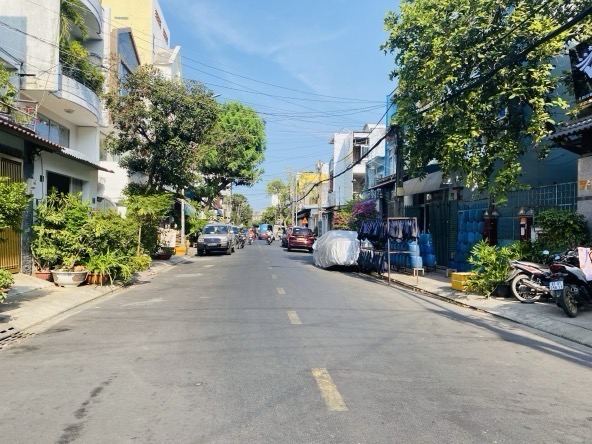 Hình ảnh Bán nhà mặt tiền 247a Lê Niệm, Phường Phú Thạnh