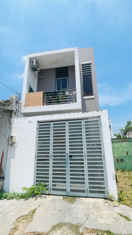 Hình ảnh Bán nhà mặt tiền 667 Lê Văn Việt, phường Long Bình