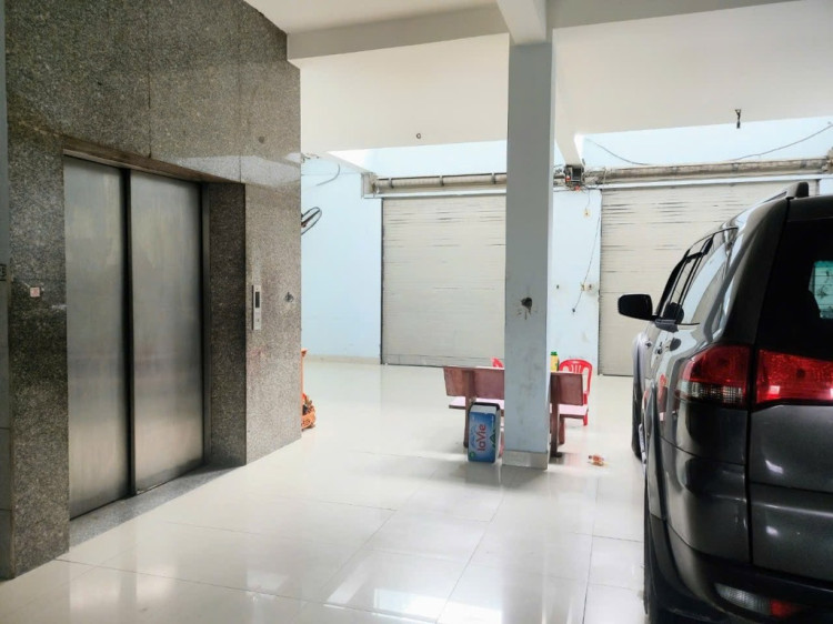 Hình ảnh Bán nhà mặt tiền 10 Lê Bôi, Phường Bình Đông