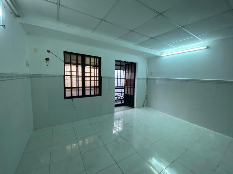 Hình ảnh Bán nhà hẻm 109/8/7 Đường số 4 Phường An Hội Đông